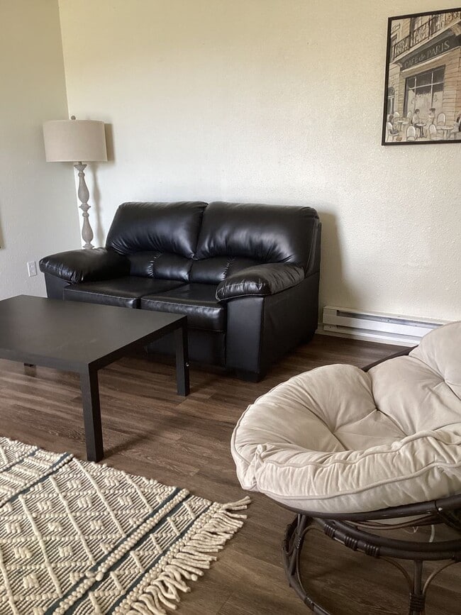 Photo - 2 Bed 1 bath Apartment  on Quiet Street and Close to ENMU!
