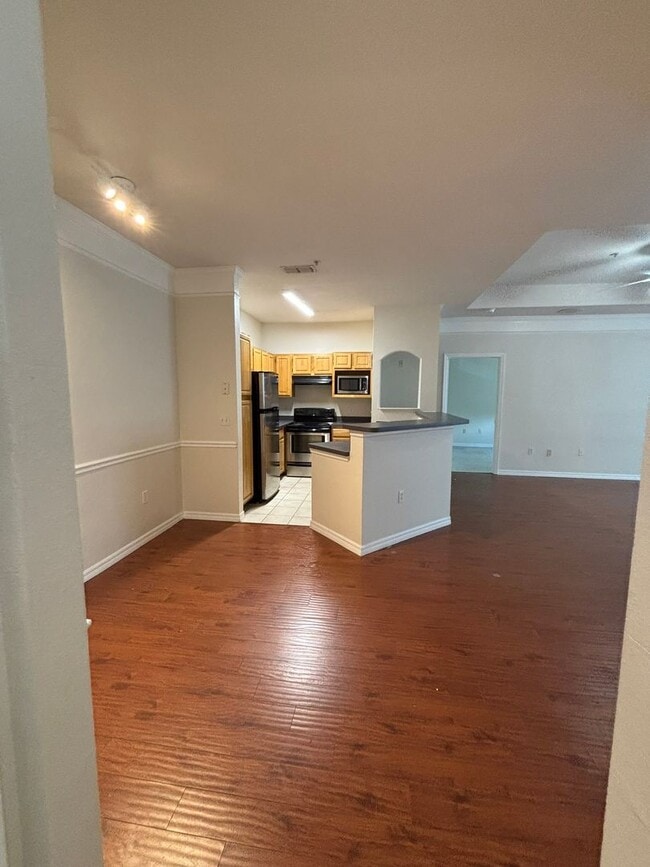Photo - 3468 Soho St