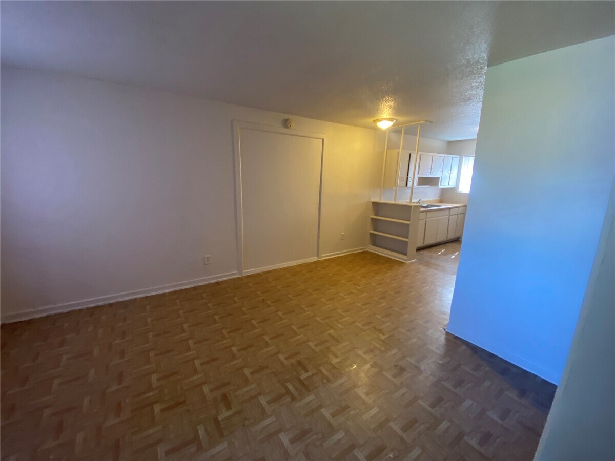 Photo - 9425 Scott St Apartment Unit 37