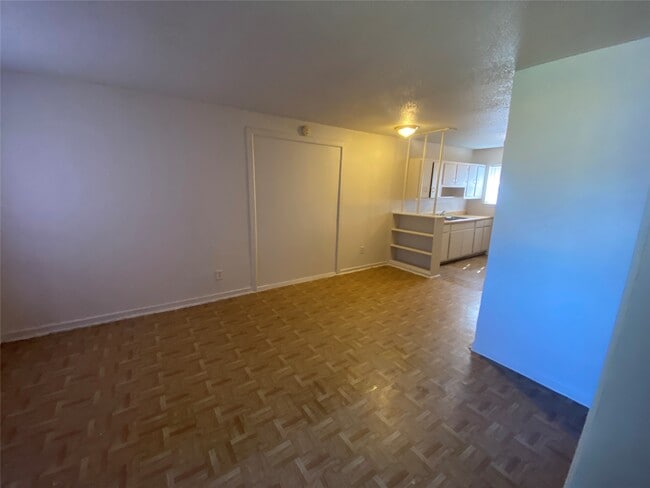 Building Photo - 9425 Scott St Unit 37 Rental