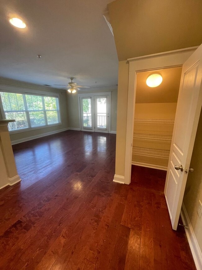 Photo - 02-206 Arkhipenko Unit 02-206 - C