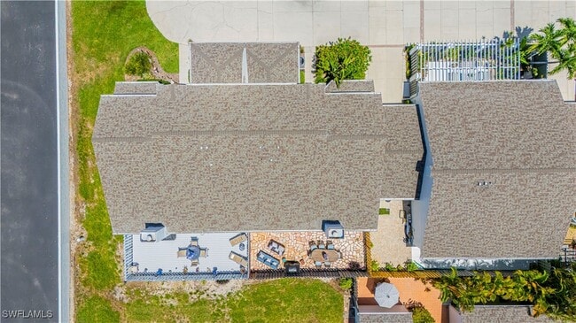 Photo - 870 Meadowland Dr