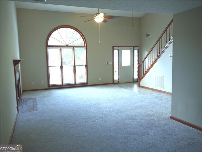 Photo - 4865 Camberbridge Dr