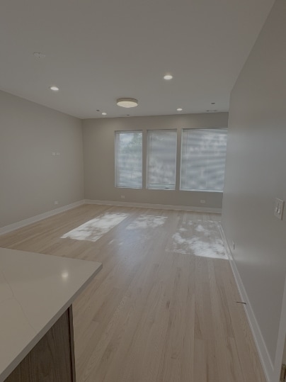 Photo - 6455 S St Lawrence Ave Unit 3