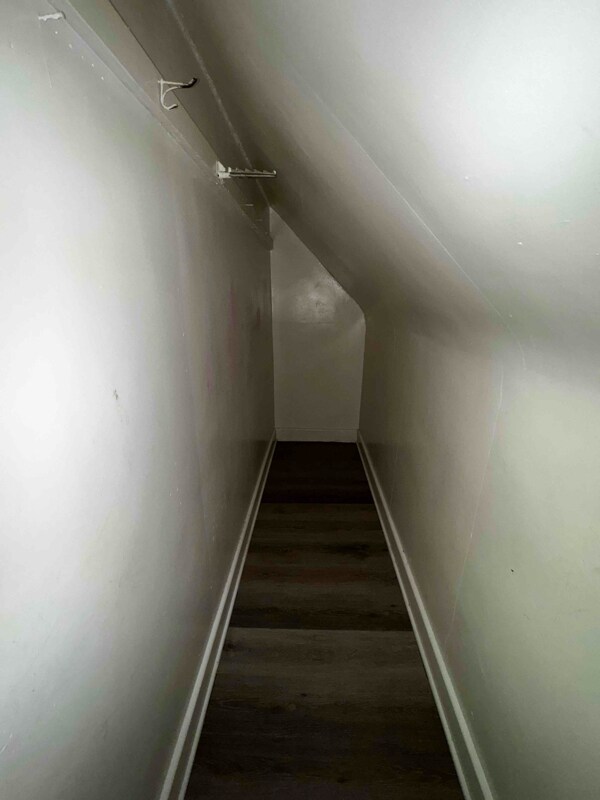 Photo - 419 Clyde St