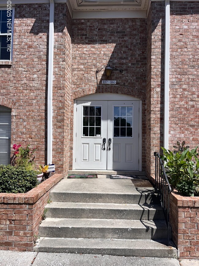 Building Photo - 5201 Atlantic Blvd Unit 239 Rental