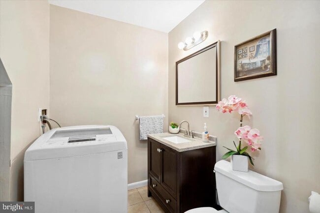 Photo - 283 Cardigan Terrace