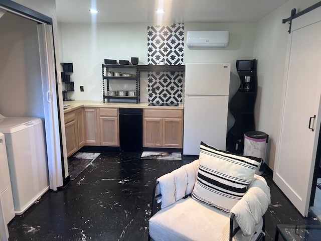 Photo - 103 S Colonial Dr