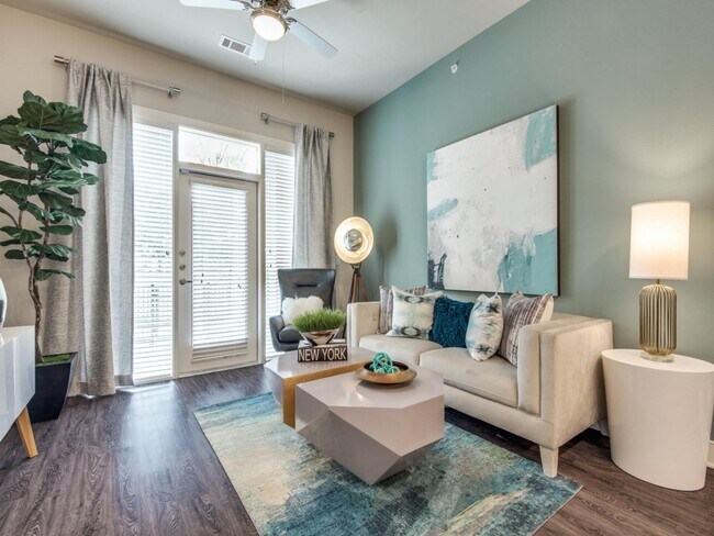 Inwood Station Apartments