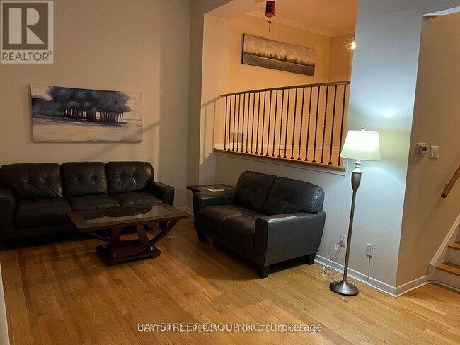 Photo - 21 Sego Royalway