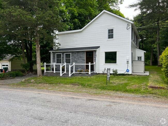 Building Photo - 182 Stephensburg Rd Rental