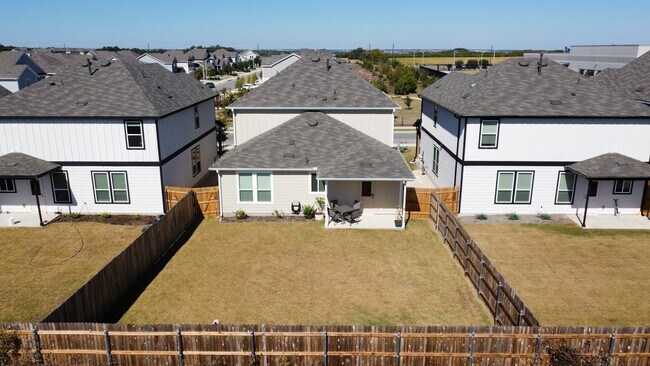 Photo - 428 Acuff Ln