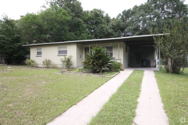 Building Photo - Modern Comfort in a Prime Location – 3-Bed... Rental