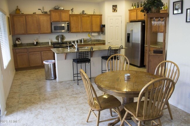 Photo - Charming 3 bedroom plus den and 2.5 bath home with full SOLAR !!
