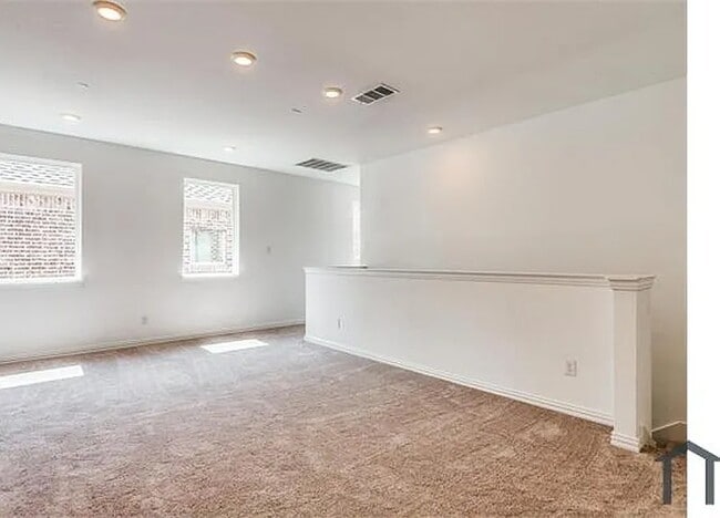 Photo - 7557 Regal Ln