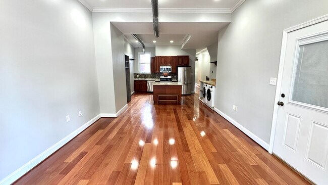 Large open floor plan with high ceilings - 52 New York Ave NW Unit 1