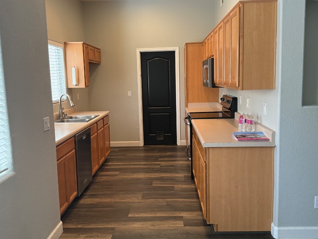 Photo - 8105 W Beck Ln