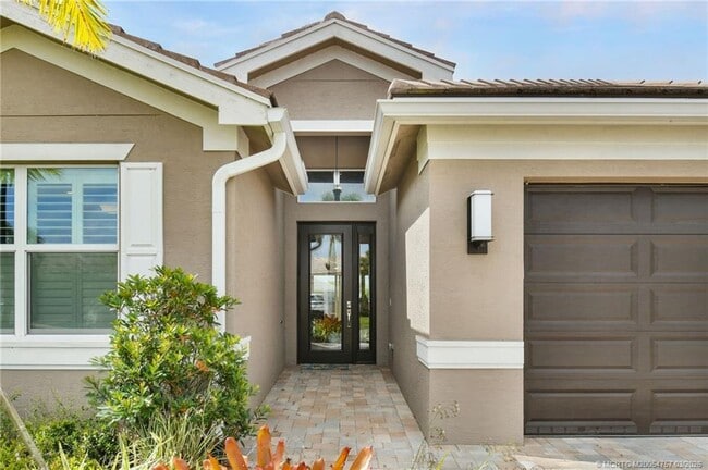 Photo - 11933 SW Coral Cove Pkwy