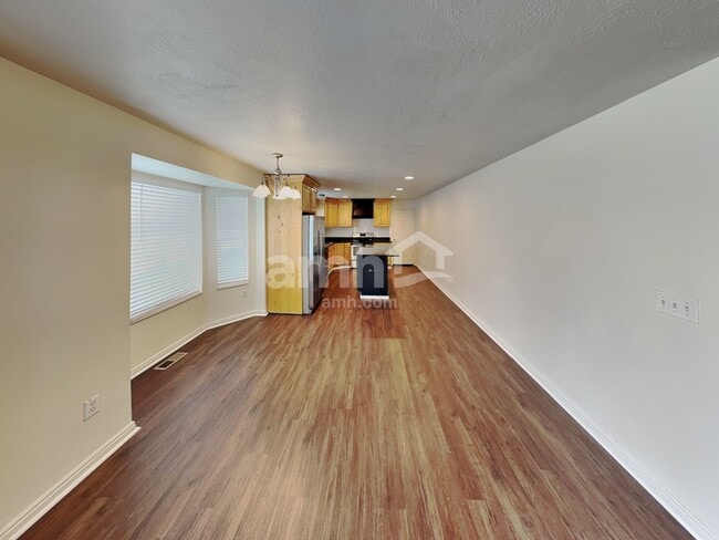 Photo - 1666 W 9685 S