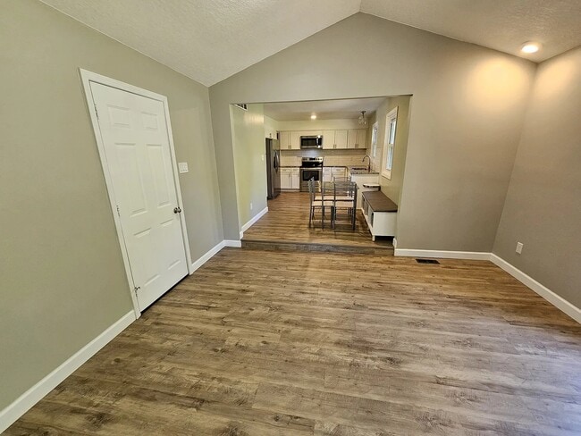 Photo - 1919 Bear Paw Dr
