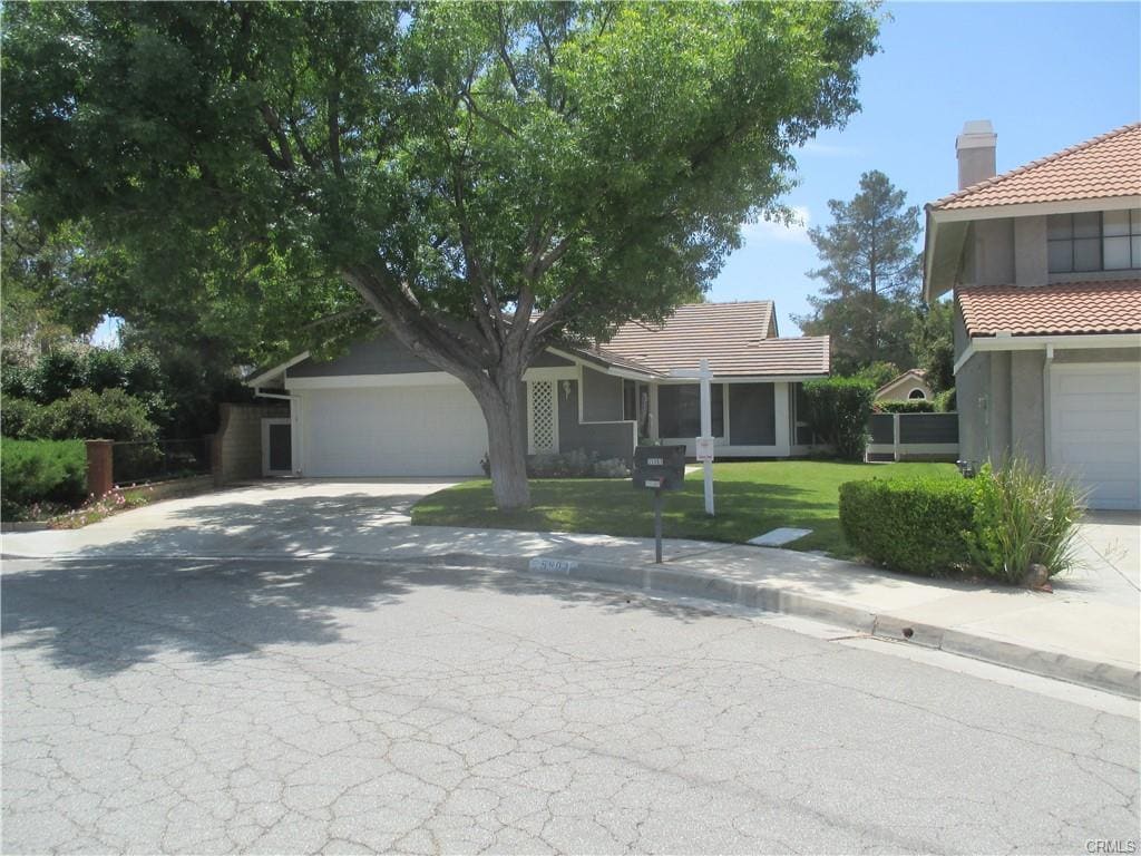 Photo - 25903 Carillo Dr Casa