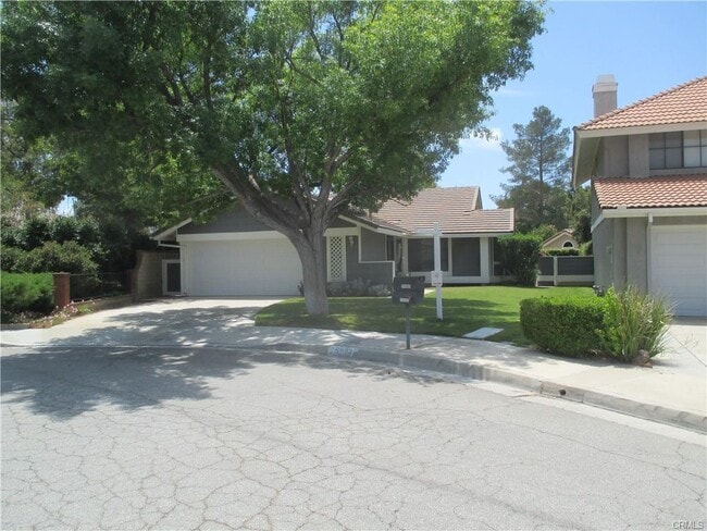 Building Photo - 25903 Carillo Dr Rental