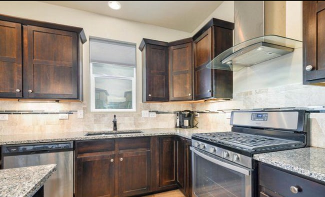 Photo - 2133 Lambic St