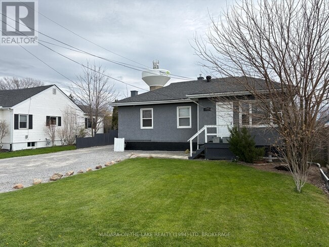 Photo - 1341 Niagara Stone Rd