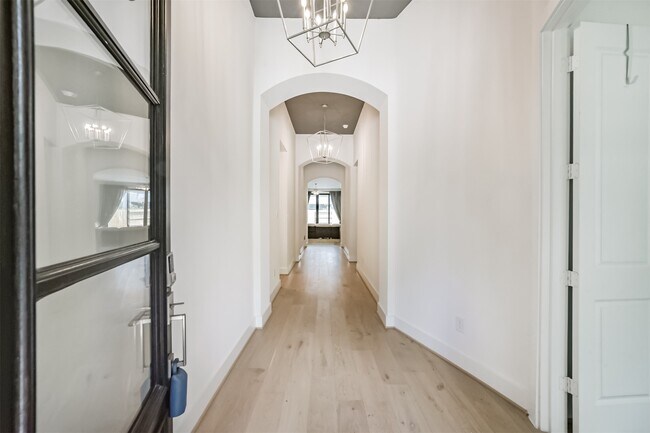 Photo - 16911 Lupine Mdw Ln