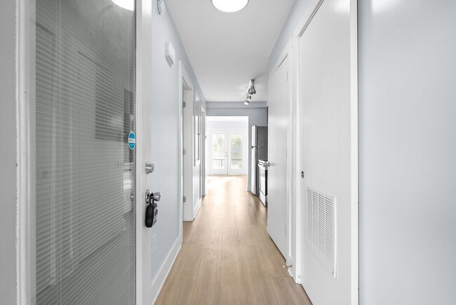 Photo - Beautiful 2 Bedroom Condo For Rent Near APSU!