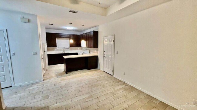 Photo - 11 Valeria St