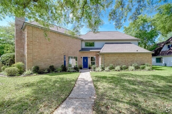 Building Photo - 818 Silvergate Dr Rental