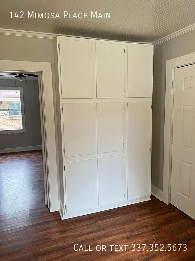 Photo - 142 Mimosa Pl