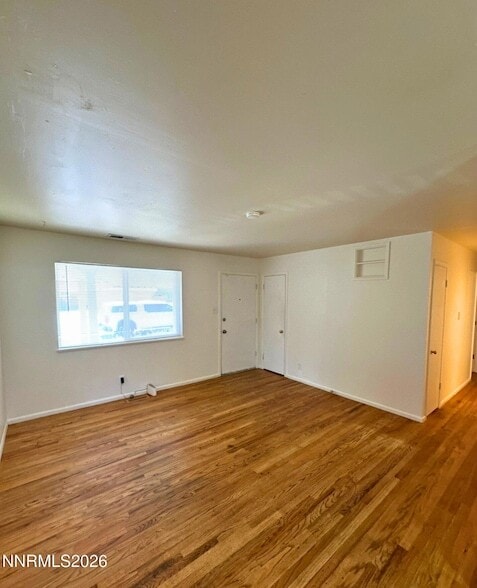 Photo - 1160 Beldon Way
