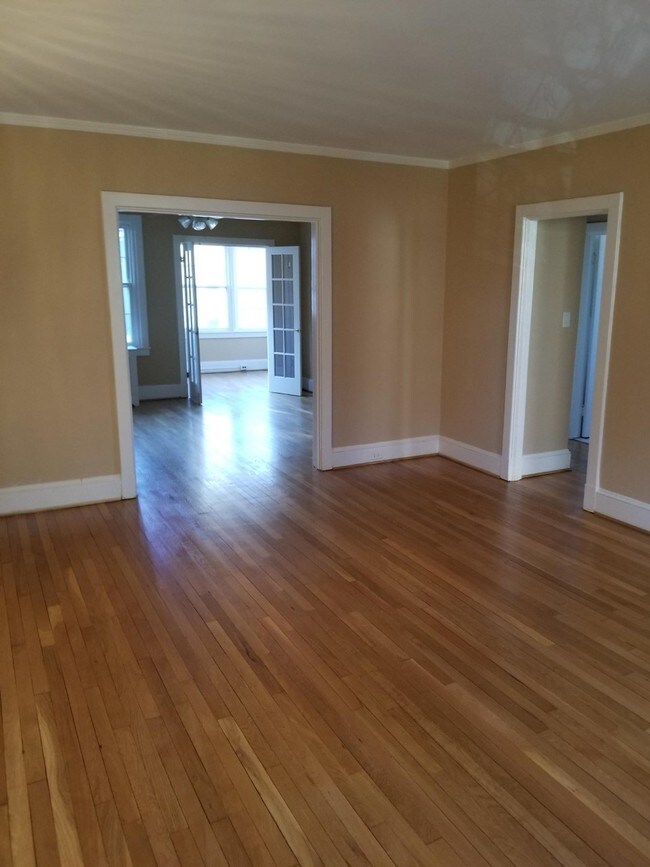 Photo - 3800 Canterbury Rd Unit E