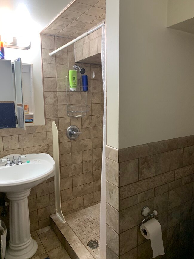 Photo - 1231 8th St SE