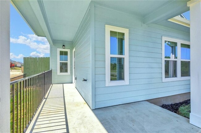 Photo - 16811 Radiant Dr