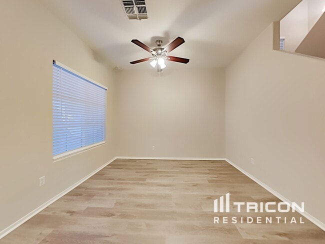 Photo - 14415 N 132nd Dr