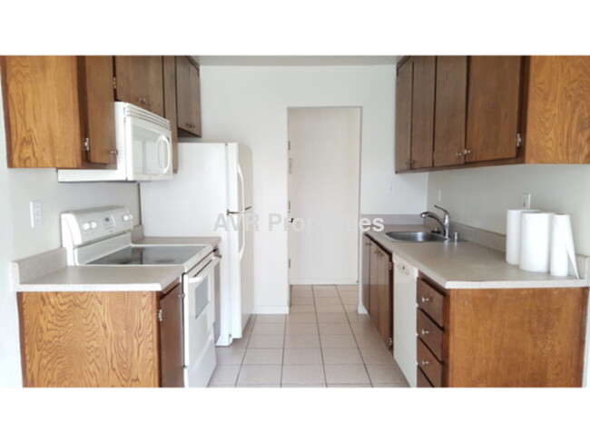End unit one bedroom condo in San Ramon wi... - End unit one bedroom condo in San Ramon wi...