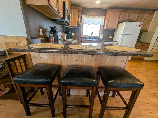 Photo - 30 Middle Shore Dr