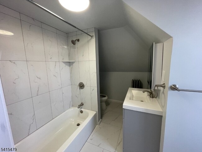 Photo - 55 Treacy Ave