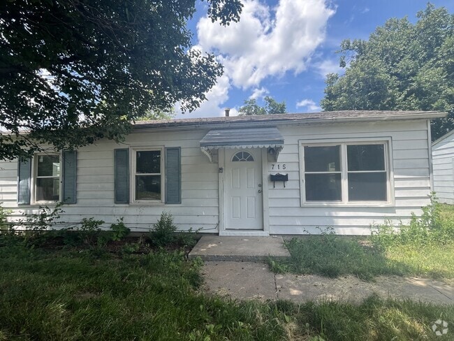 Building Photo - 715 St Barbara Ln Rental