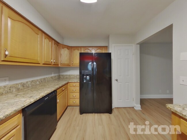 Photo - 6047 Carla Ct