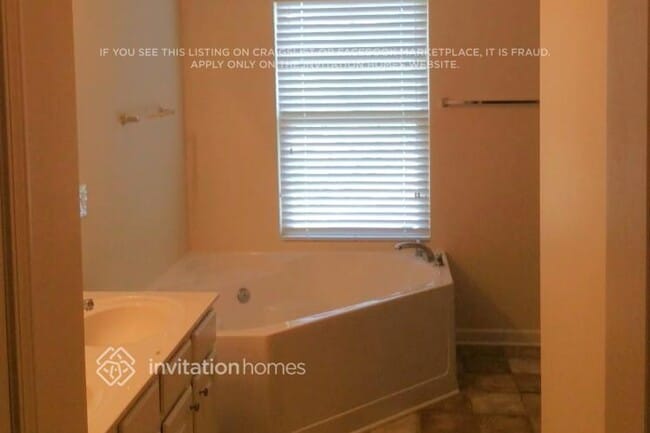 Photo - 1030 Franklin Ct