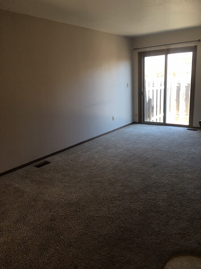 Upstairs Living Room - 1800 Elbow Bnd Unit B