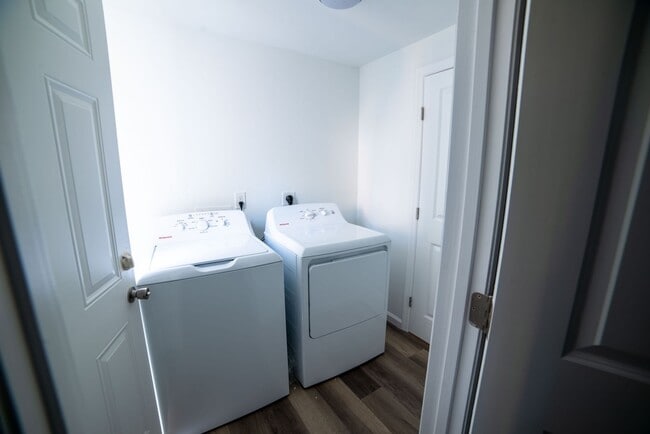 Photo - 107 N 13th St