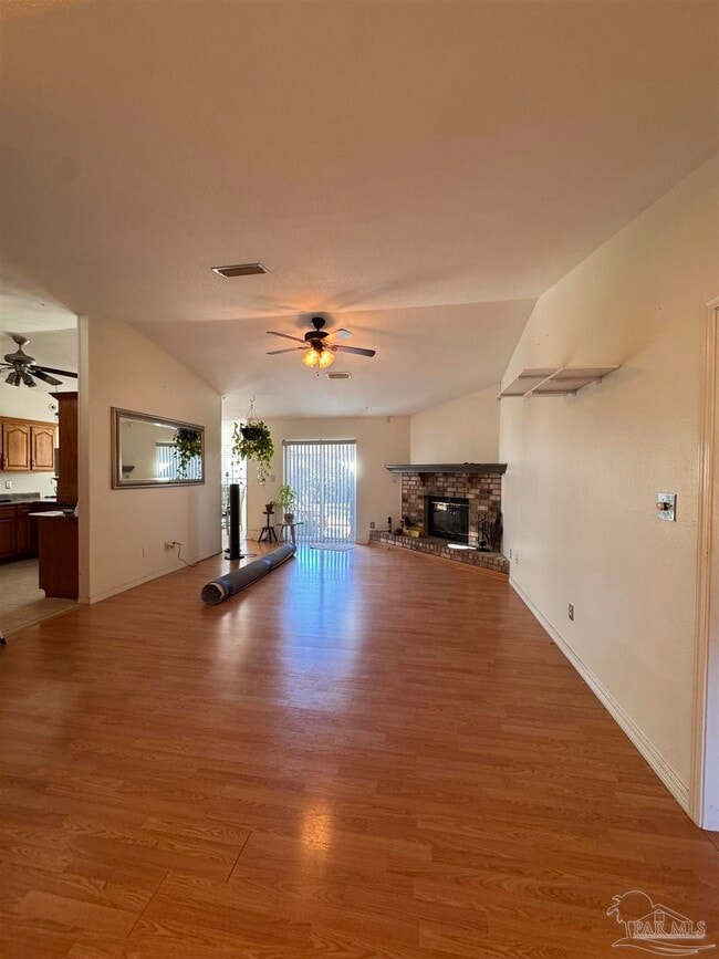 Photo - 1783 Village Pkwy