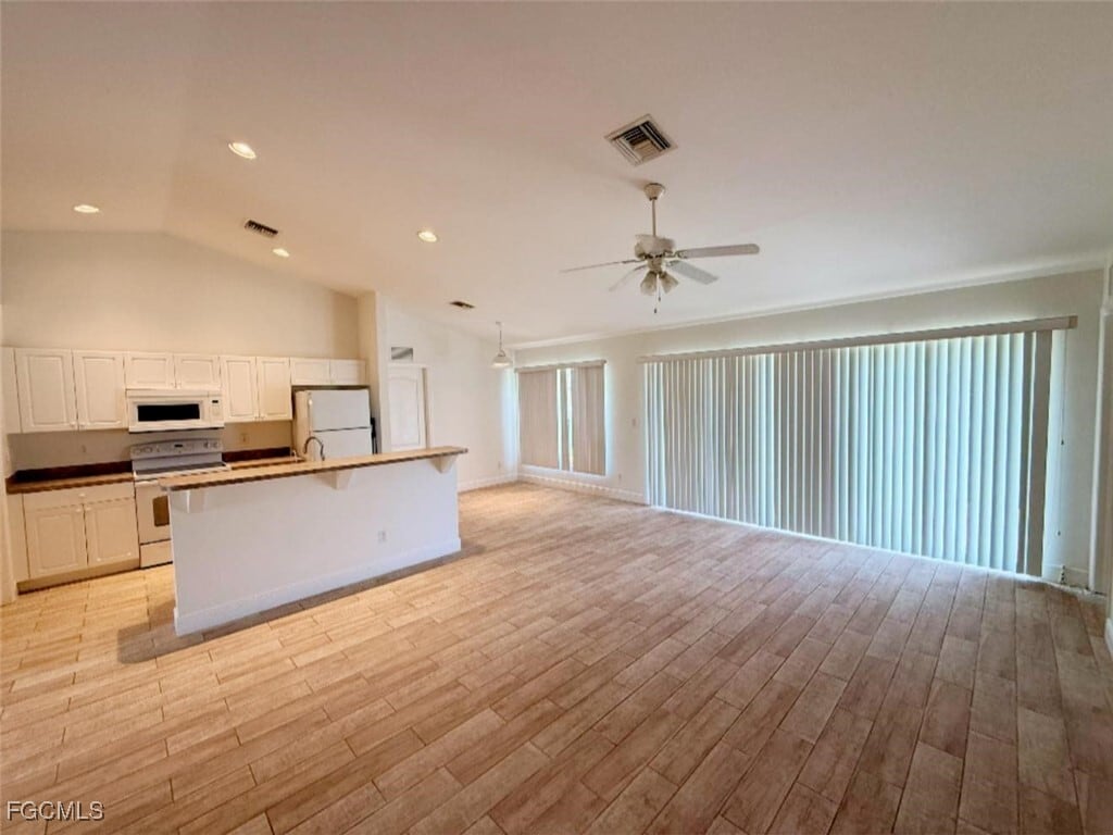 Photo - 1409 NE 10th Terrace House