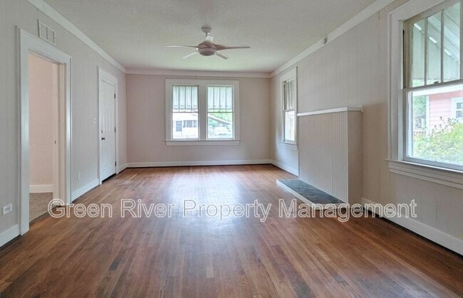 Photo - 643 Linwood Ave