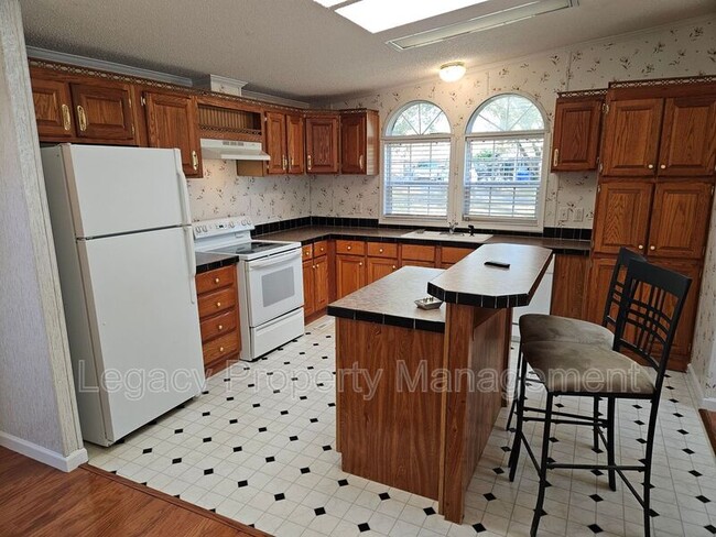 Photo - 104 Allen Ruffin Ave